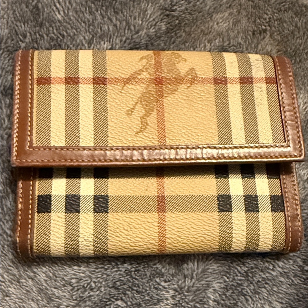 Burberry Vintage Classic Checkered Wallet